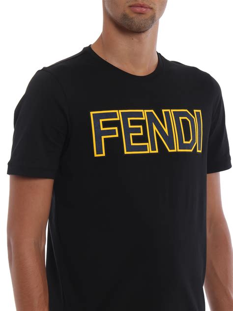 fendi shirt zwart|fendi new collection t shirts.